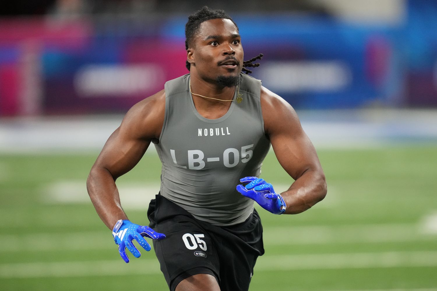 Indiana linebacker Aaron Casey (LB05) works out during the 2024 NFL Combine at Lucas Oil Stadium.